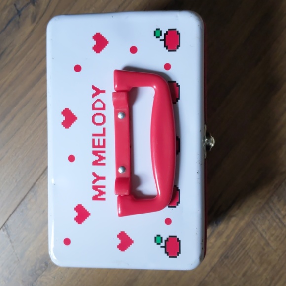 Vintage Authentic Sanrio Metal My Melody Box with Handle - Picture 2 of 14
